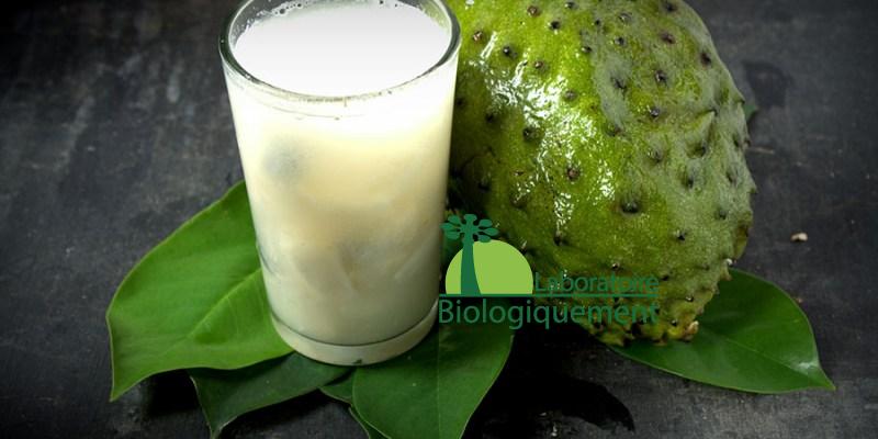 Le jus de fruit de graviola corossol anticancer naturel puissant